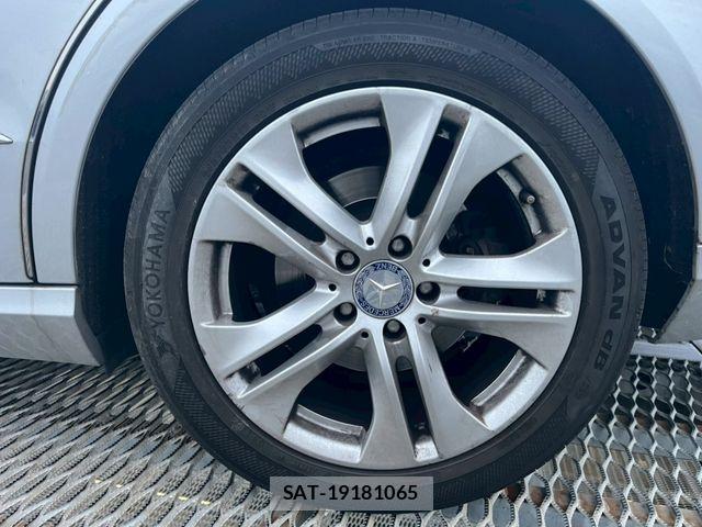 Mercedes Benz E-CLASS 2009-05 6672455-22
