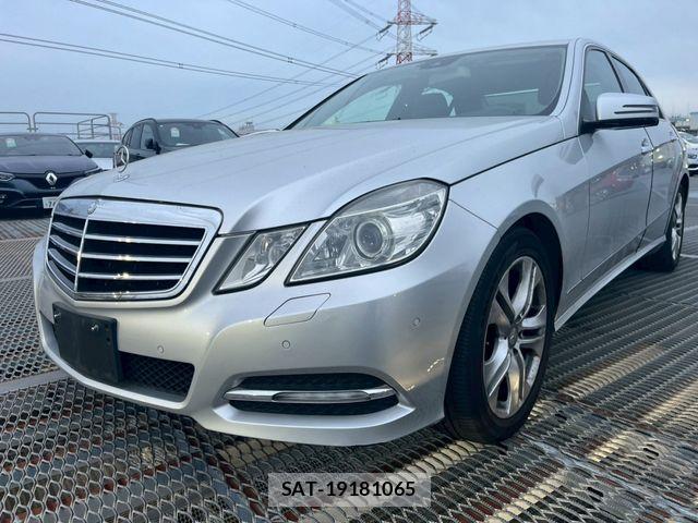 Mercedes Benz E-CLASS 2009-05 6672455-3