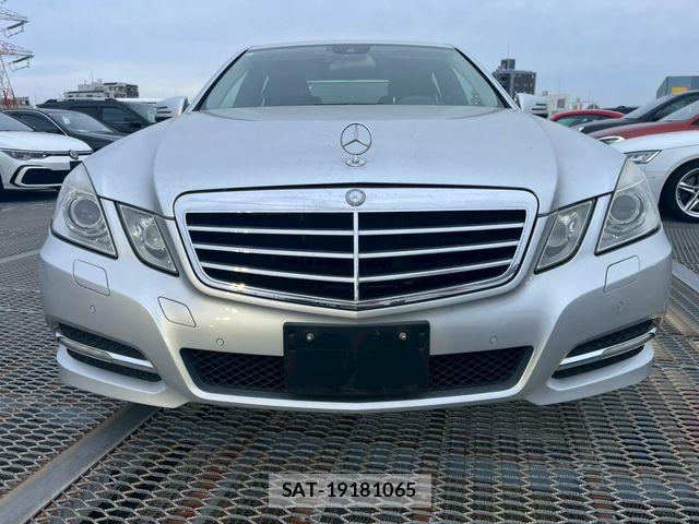 Mercedes Benz E-CLASS 2009-05 6672455-5