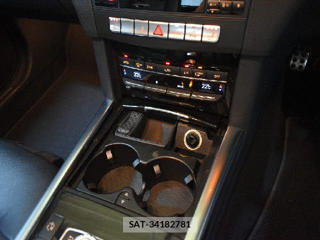 Mercedes Benz E-CLASS 2014-02 6676817-11