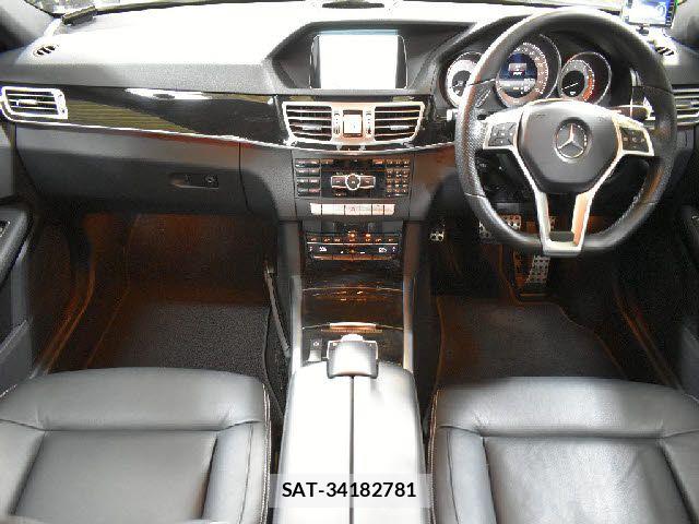 Mercedes Benz E-CLASS 2014-02 6676817-1