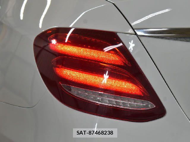 Mercedes Benz E-CLASS 2019-07 6676816-26