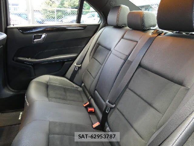 Mercedes Benz E-CLASS 2015-06 6716621-3