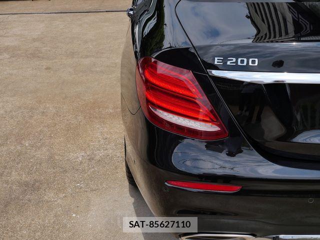 Mercedes Benz E-CLASS 2016-07 6716620-17