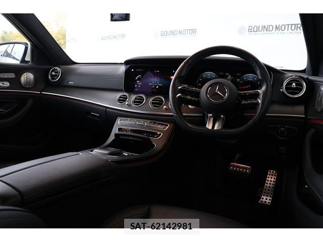 Mercedes Benz E-CLASS 2021-12 6752358-11