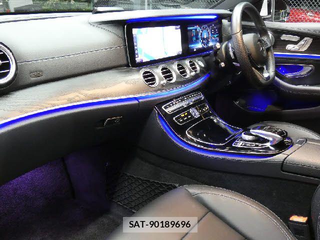 Mercedes Benz E-CLASS 2018-01 6815887-1