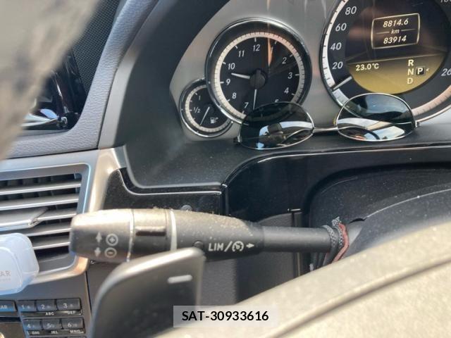 Mercedes Benz E-CLASS 2012-01 6908303-21