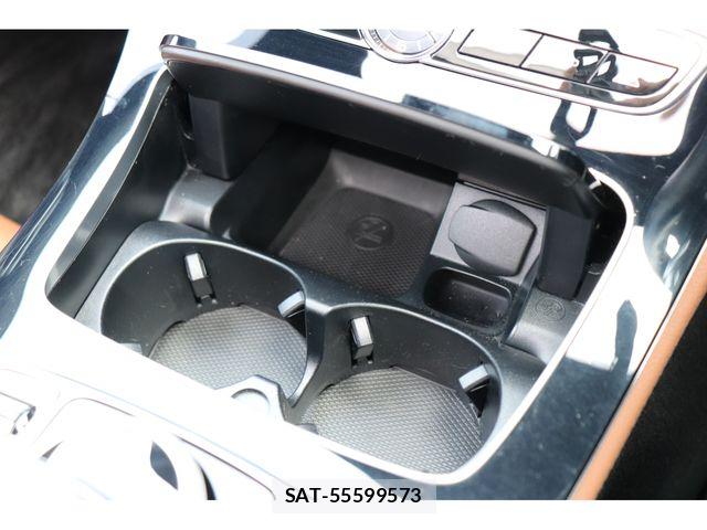 Mercedes Benz E-CLASS 2020-11 6908287-22