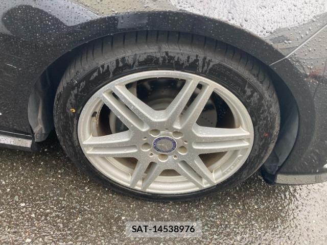 Mercedes Benz E-CLASS 2011-06 6908291-4
