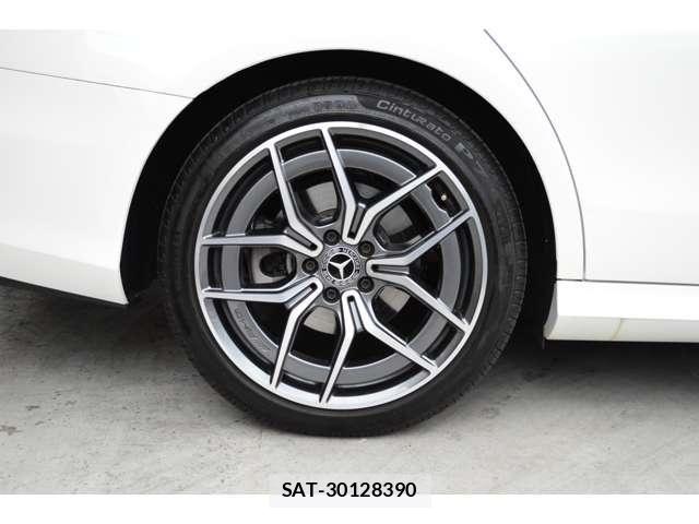 Mercedes Benz E-CLASS 2021-05 6995558-9