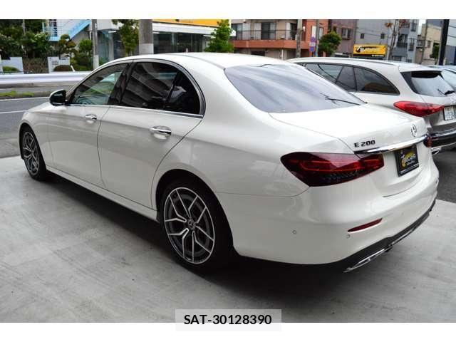 Mercedes Benz E-CLASS 2021-05 6995558-6