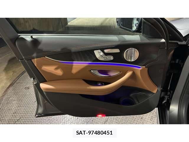 Mercedes Benz E-CLASS 2021-05 6995557-14