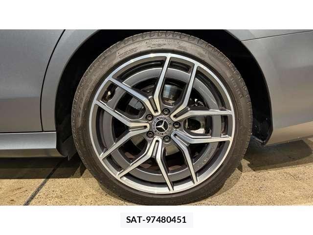 Mercedes Benz E-CLASS 2021-05 6995557-24