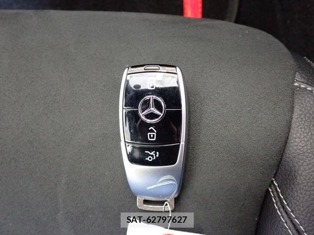 Mercedes Benz E-CLASS 2018-10 7020870-28