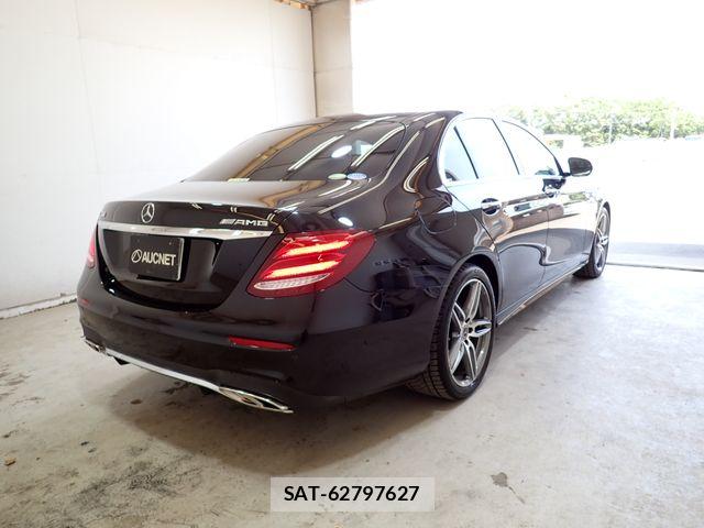 Mercedes Benz E-CLASS 2018-10 7020870-7