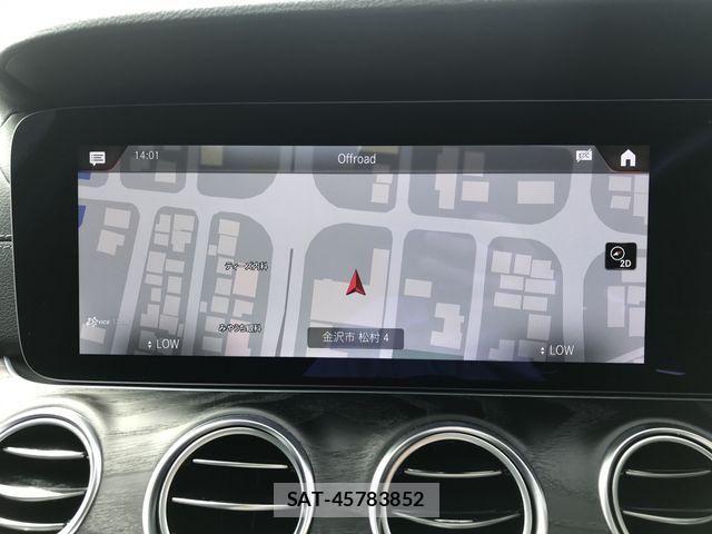 Mercedes Benz E-CLASS 2021-05 7059478-20