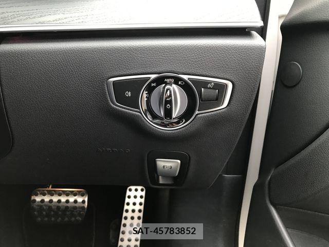 Mercedes Benz E-CLASS 2021-05 7059478-24