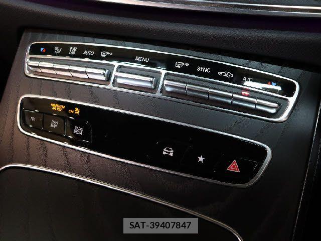 Mercedes Benz E-CLASS 2021-03 7221585-16