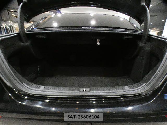Mercedes Benz E-CLASS 2017-06 7221579-29