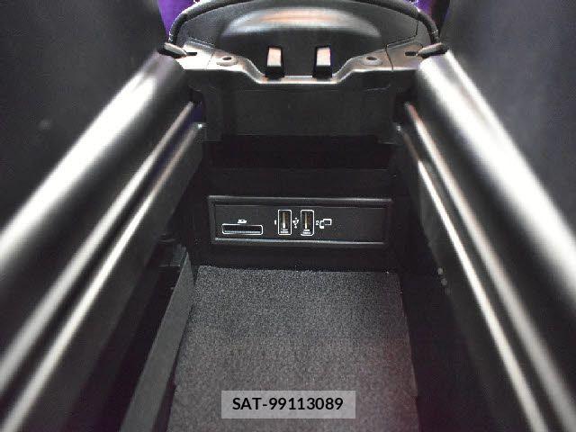 Mercedes Benz E-CLASS 2017-07 7221582-14