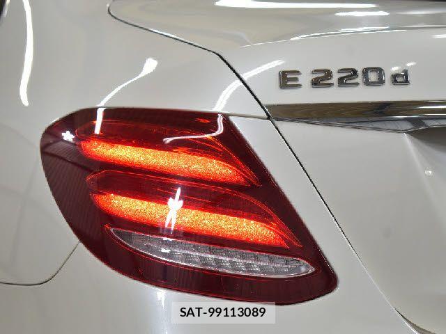 Mercedes Benz E-CLASS 2017-07 7221582-26