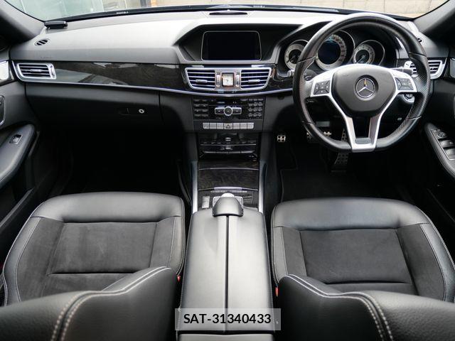 Mercedes Benz E-CLASS 2013-07 7215743-10