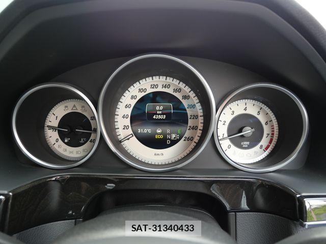 Mercedes Benz E-CLASS 2013-07 7215743-6