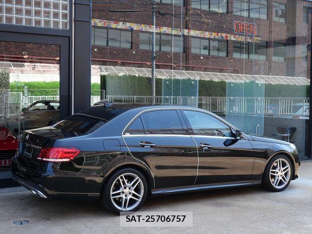 Mercedes Benz E-CLASS 2013-08 7221577-4