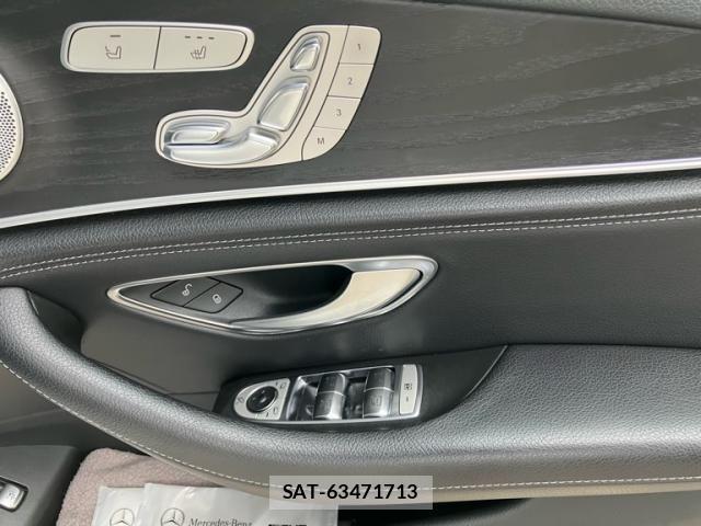 Mercedes Benz E-CLASS 2016-07 7251476-14