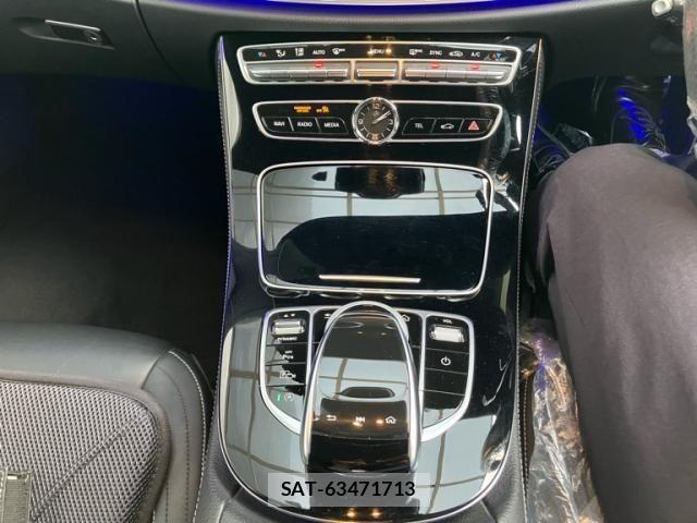 Mercedes Benz E-CLASS 2016-07 7251476-21