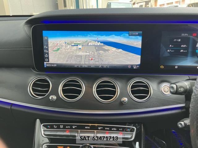 Mercedes Benz E-CLASS 2016-07 7251476-22