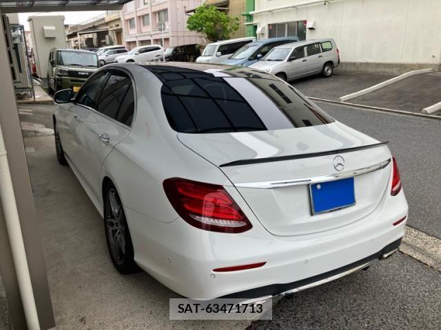 Mercedes Benz E-CLASS 2016-07 7251476-4