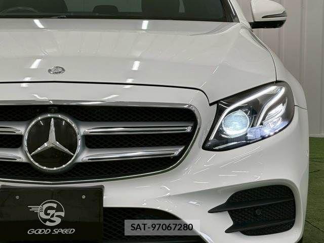 Mercedes Benz E-CLASS 2017-03 7251467-17