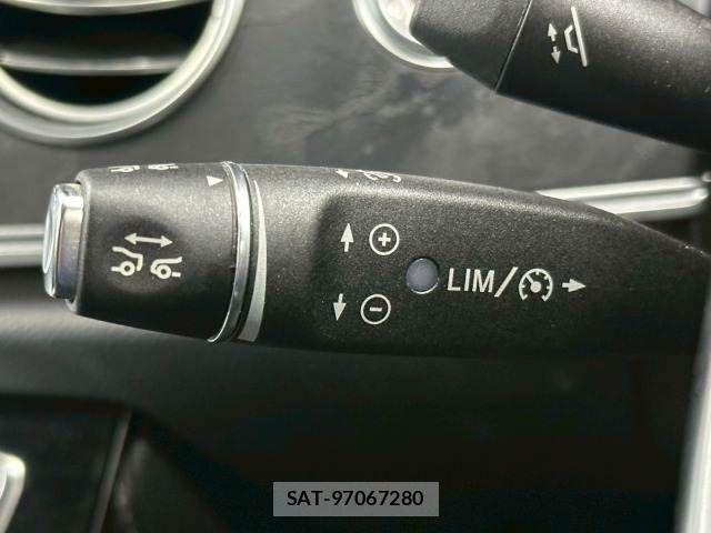 Mercedes Benz E-CLASS 2017-03 7251467-6