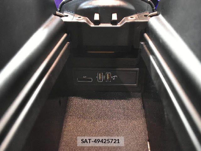 Mercedes Benz E-CLASS 2018-04 7328290-14