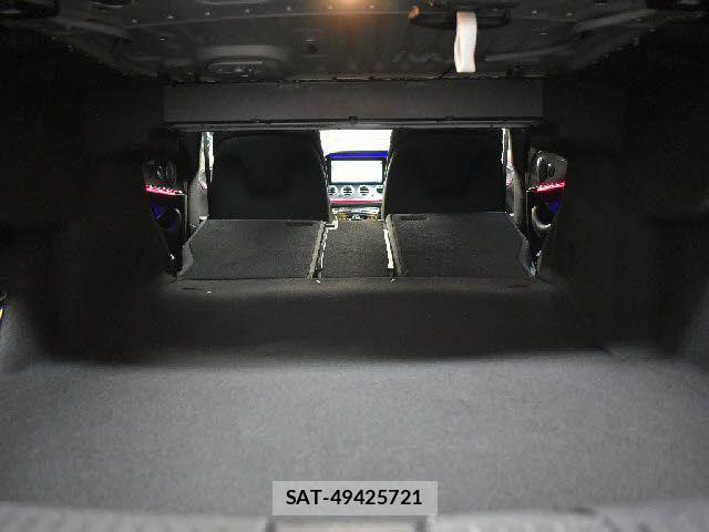 Mercedes Benz E-CLASS 2018-04 7328290-19