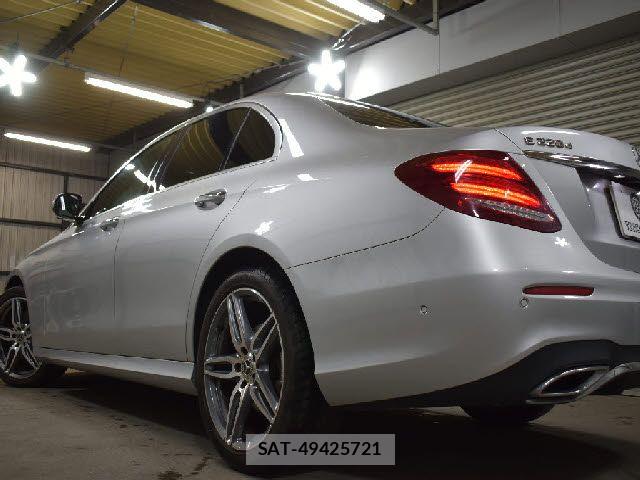 Mercedes Benz E-CLASS 2018-04 7328290-23