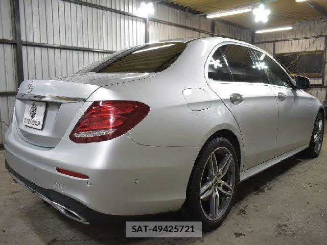 Mercedes Benz E-CLASS 2018-04 7328290-2