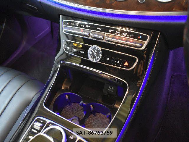 Mercedes Benz E-CLASS 2016-10 7328288-11