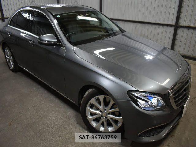 Mercedes Benz E-CLASS 2016-10 7328288-22