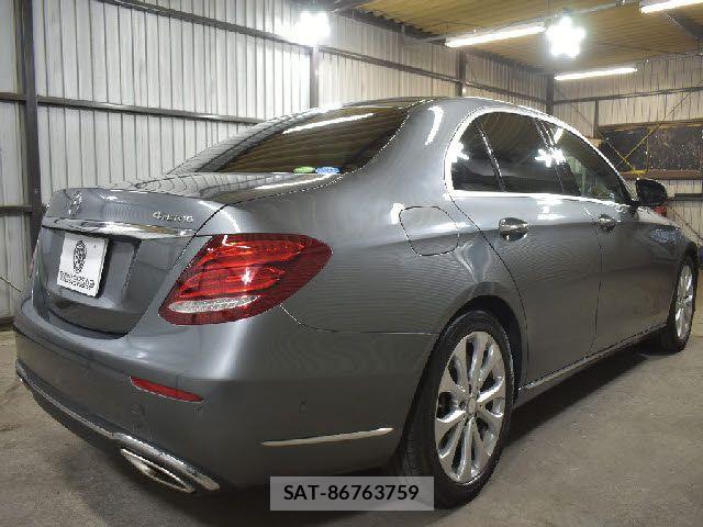 Mercedes Benz E-CLASS 2016-10 7328288-2