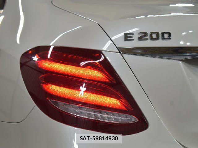Mercedes Benz E-CLASS 2016-07 7328293-26