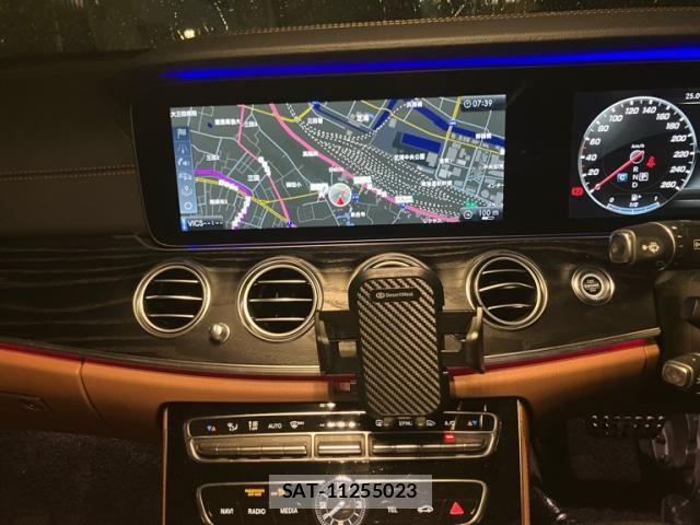 Mercedes Benz E-CLASS 2018-01 7358709-14