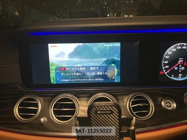 Mercedes Benz E-CLASS 2018-01 7358709-17