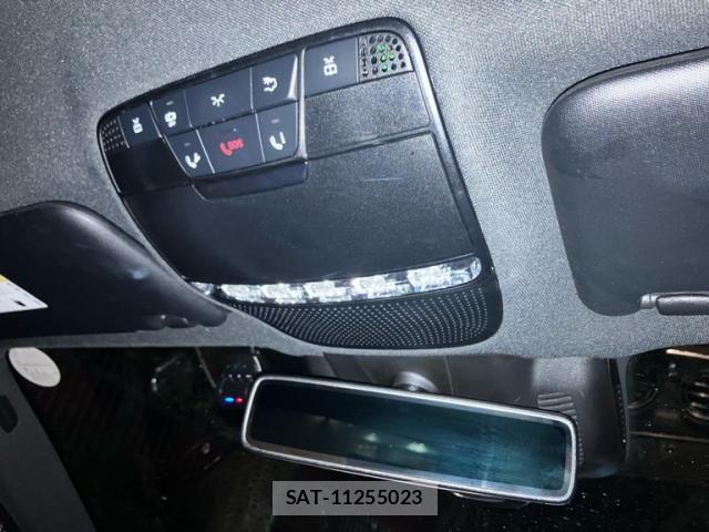 Mercedes Benz E-CLASS 2018-01 7358709-18