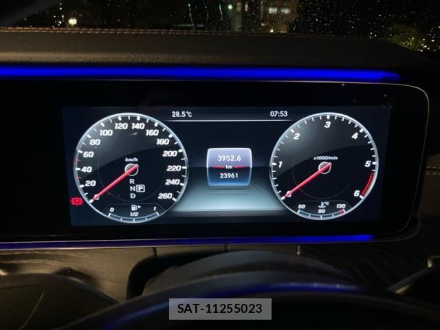 Mercedes Benz E-CLASS 2018-01 7358709-22