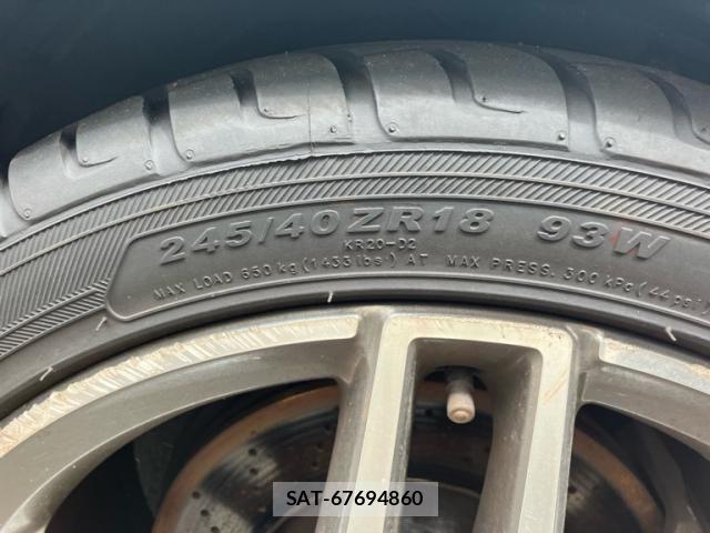 Mercedes Benz E-CLASS 2014-02 7358711-9