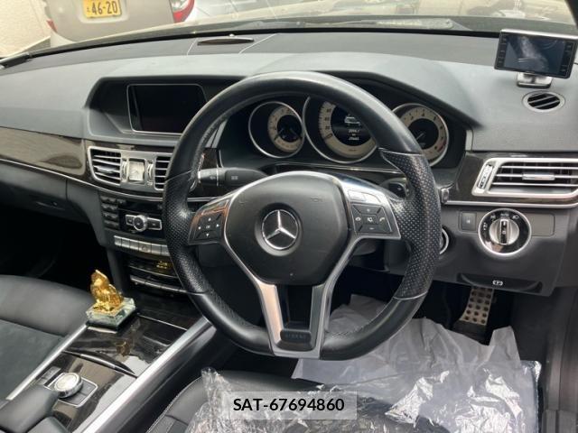 Mercedes Benz E-CLASS 2014-02 7358711-11
