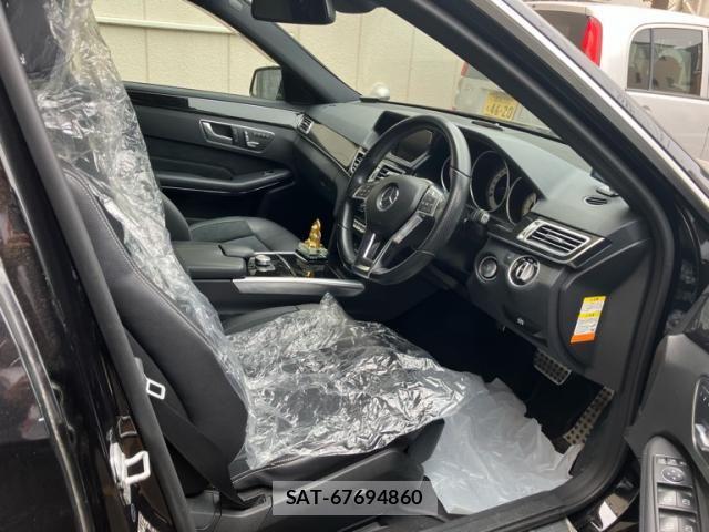 Mercedes Benz E-CLASS 2014-02 7358711-12