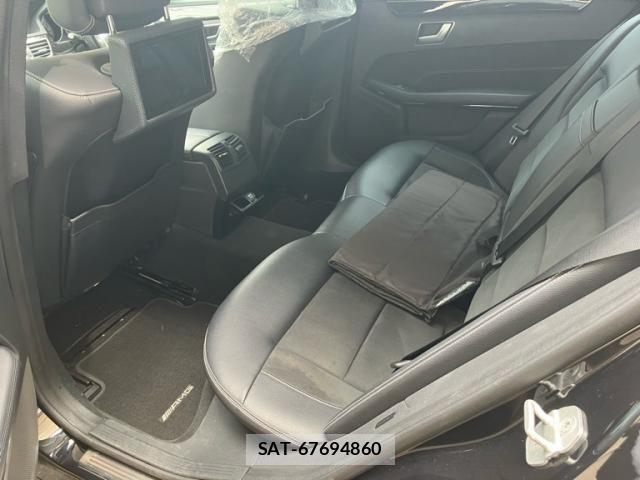 Mercedes Benz E-CLASS 2014-02 7358711-14